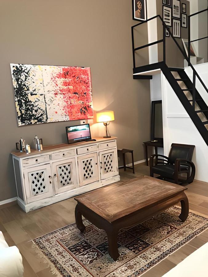 San Secondo Street Apartment *