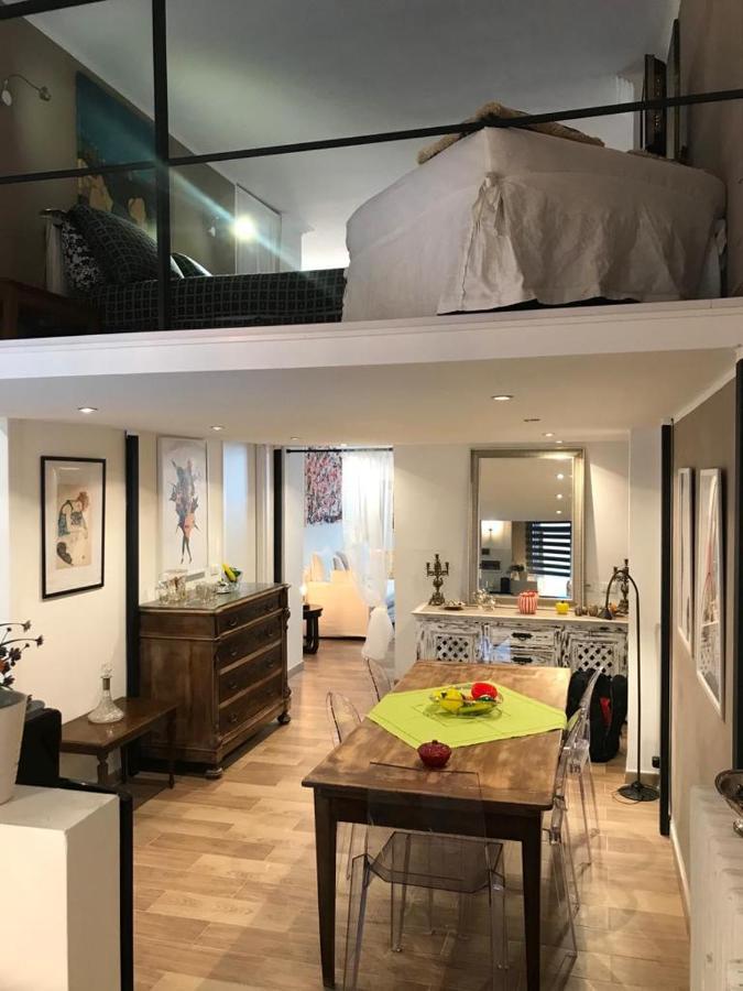 Apartment San Secondo Street